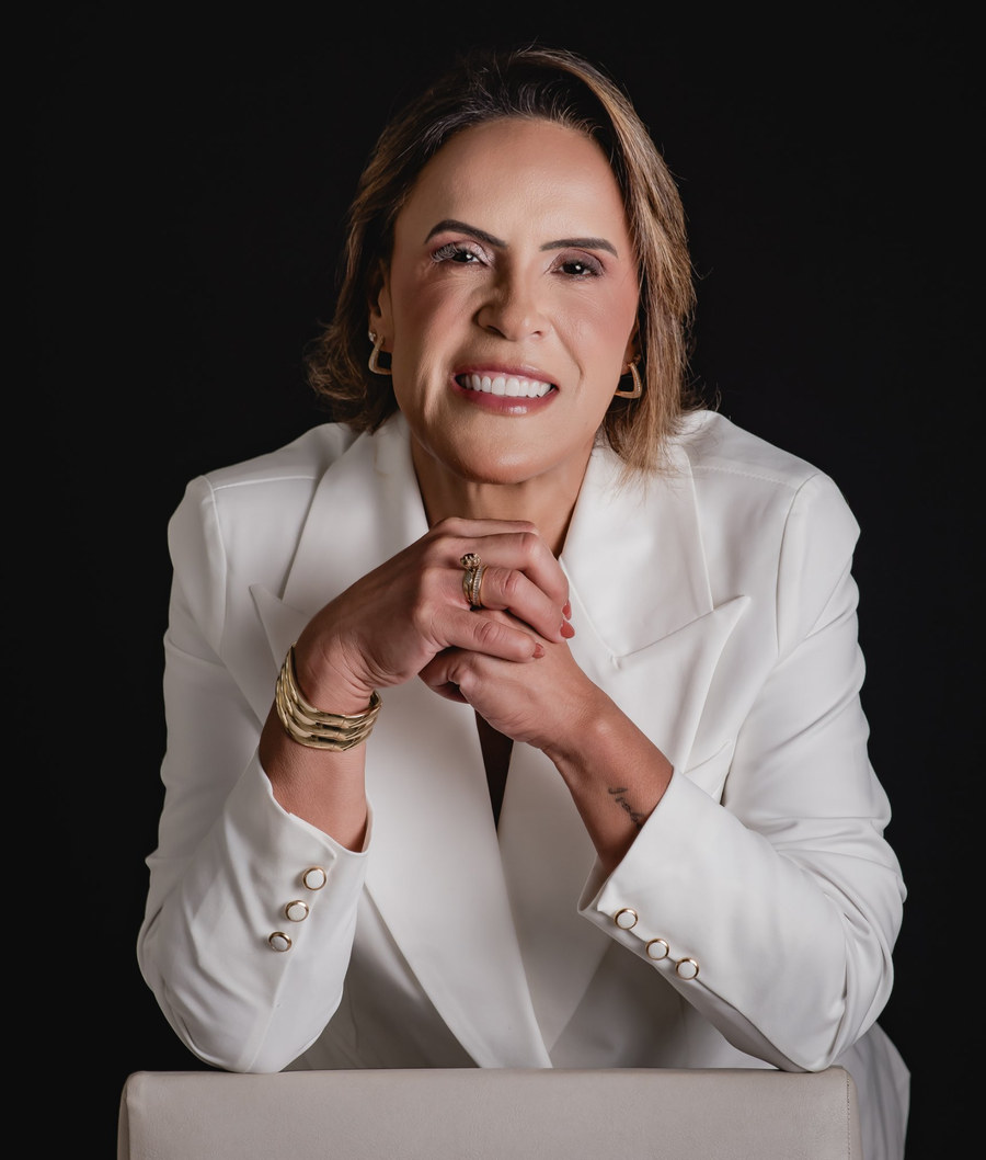 Dra. Noemi Cristina de Oliveira